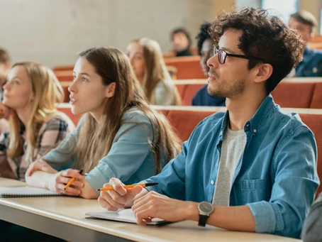 英国のACCAの専門学校について